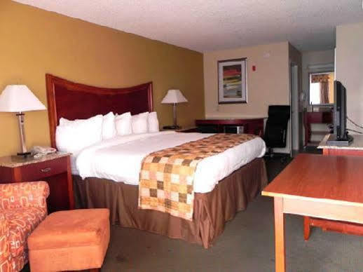 Atkinson Inn & Suites Ламбертон Экстерьер фото